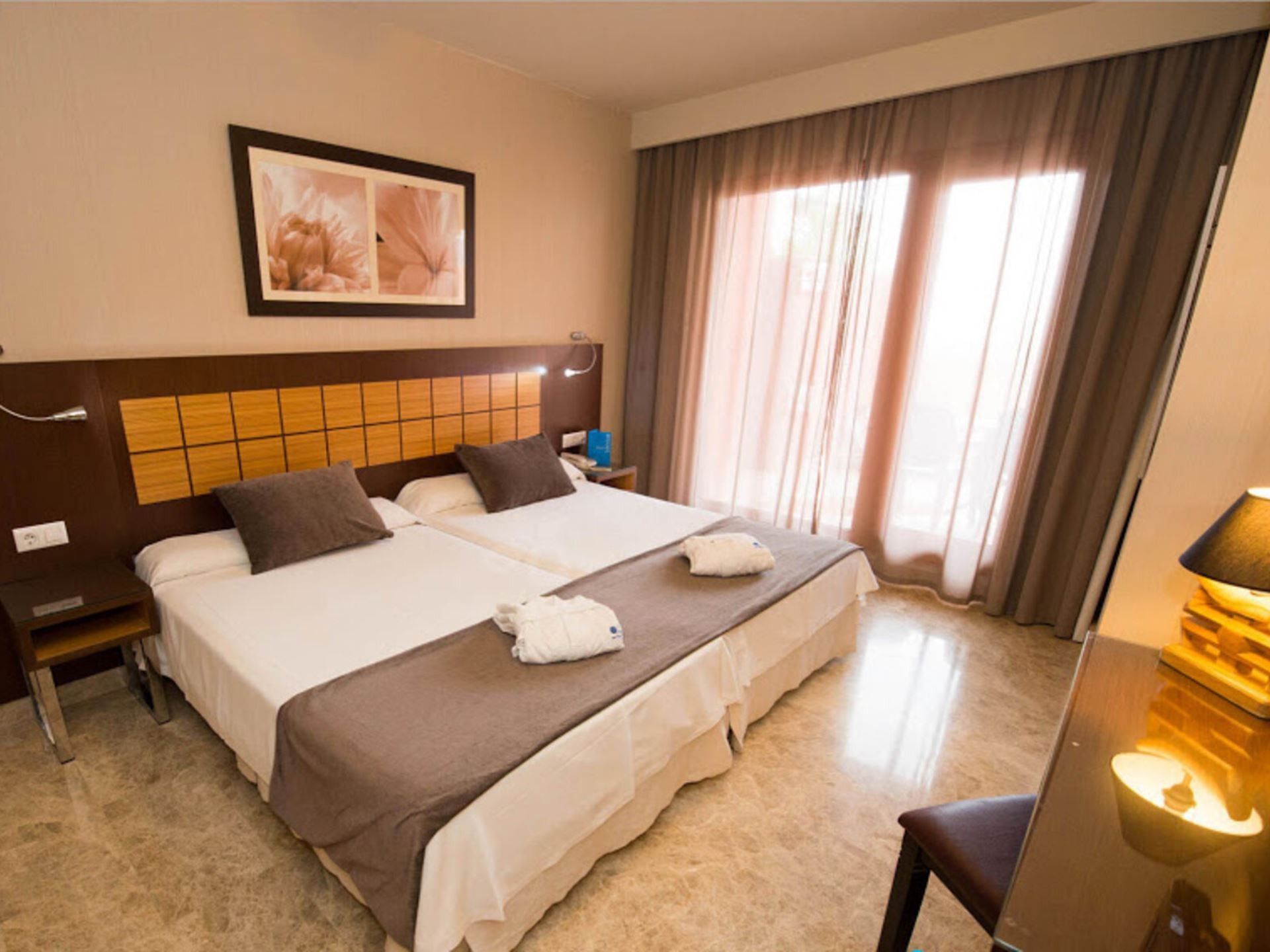 Holiday World Polynesia