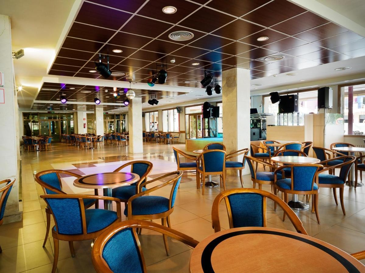 Monarque Fuengirola Park 13