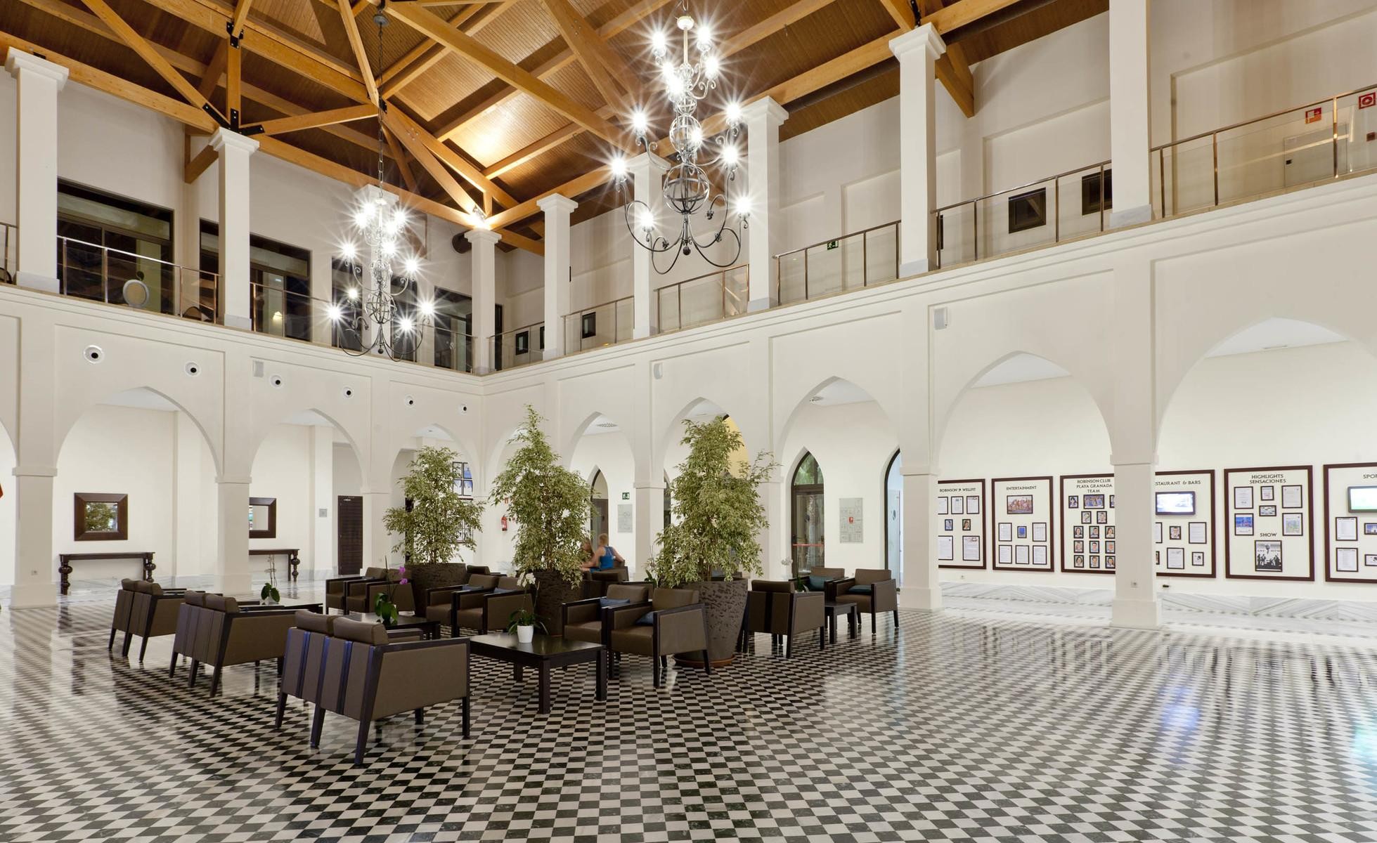 Impressive Playa Granada Golf 10