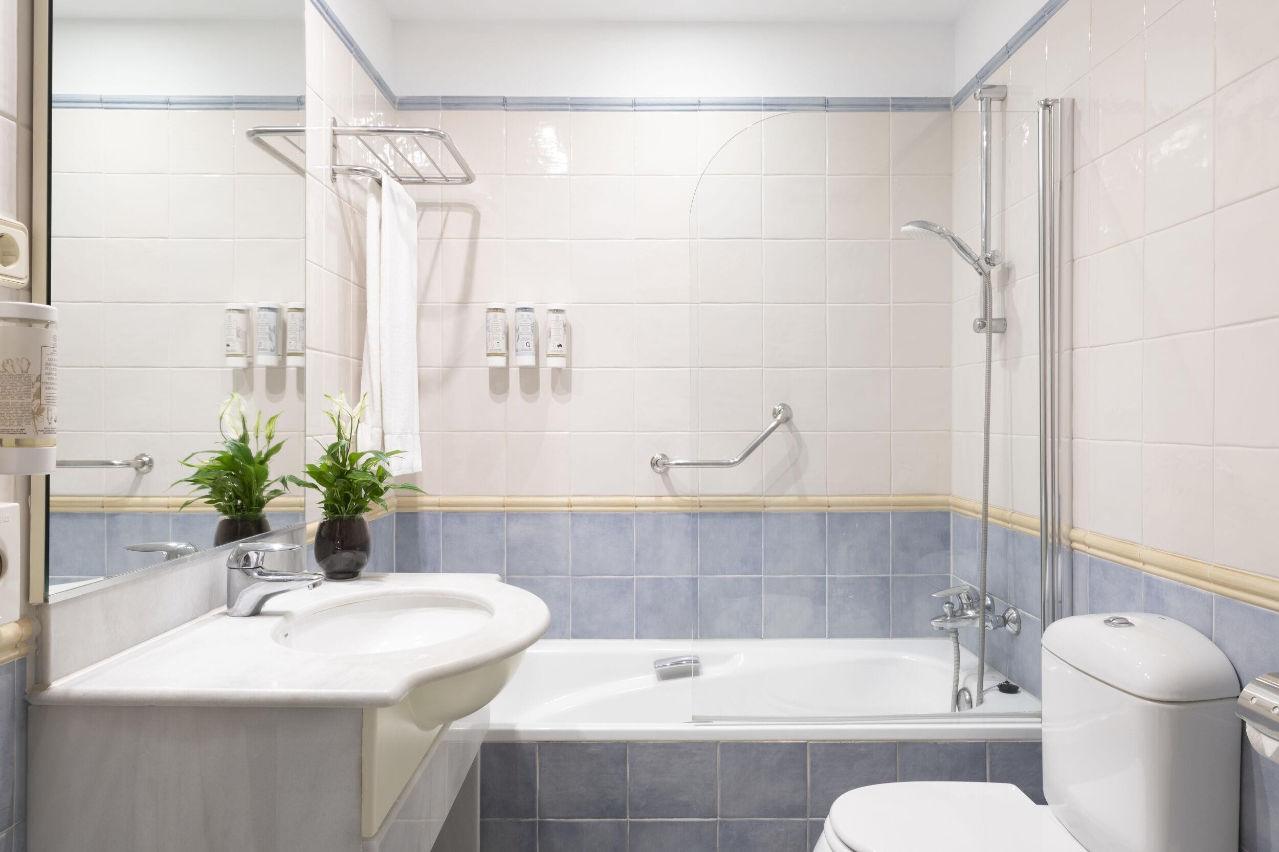 Iberostar Waves Malaga Playa 11