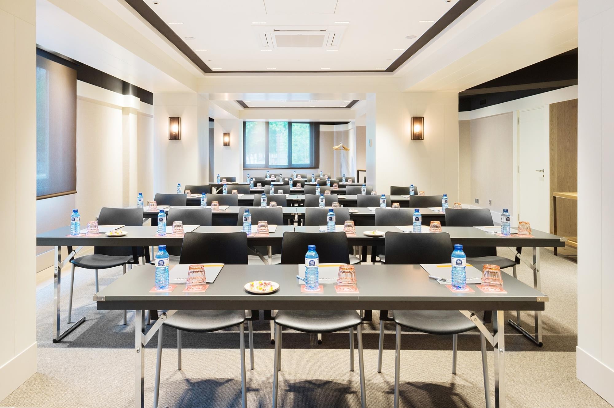 Barcelona Universal 10