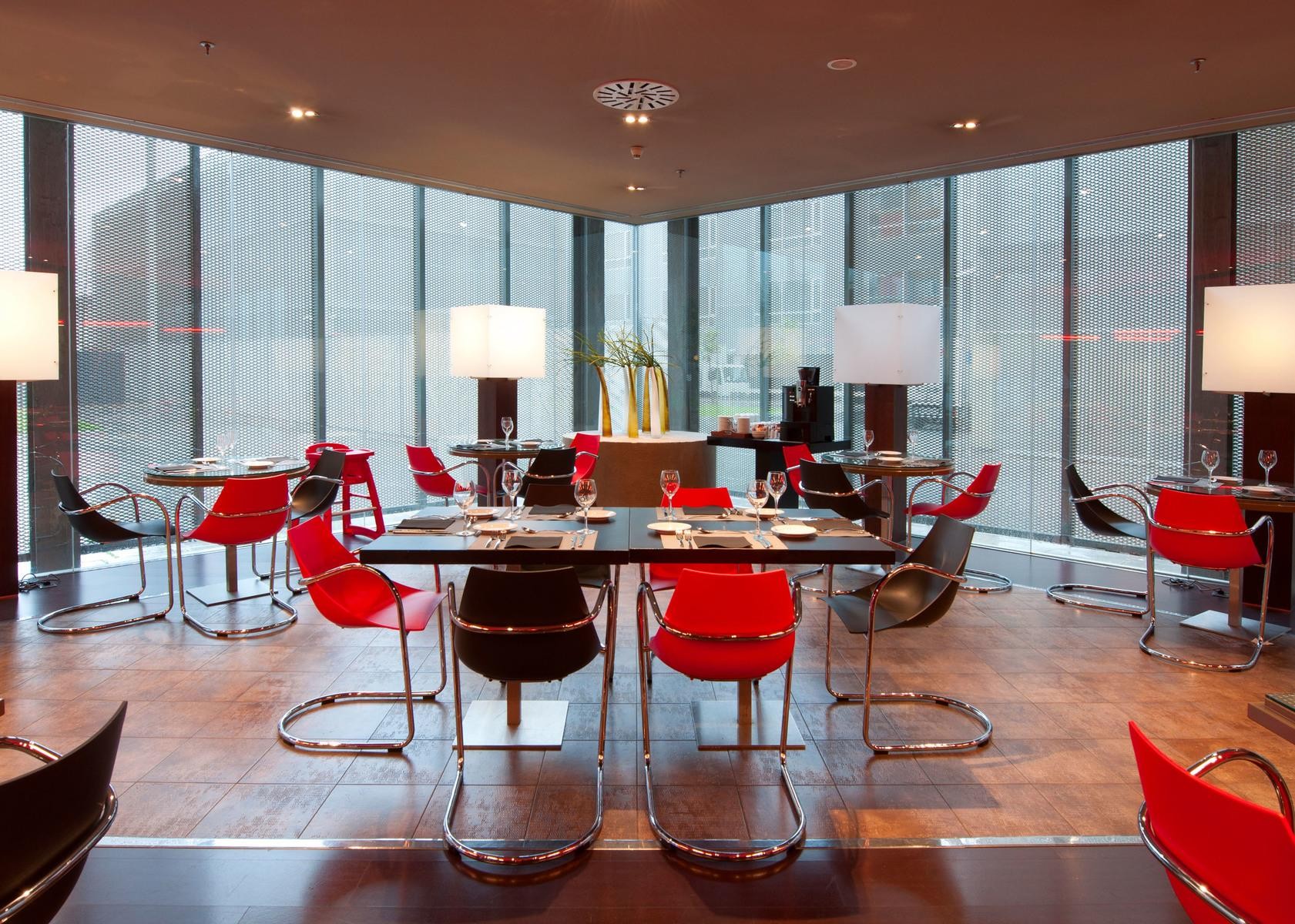 Hotel Barcelona Condal Mar Affiliated by Melia 6