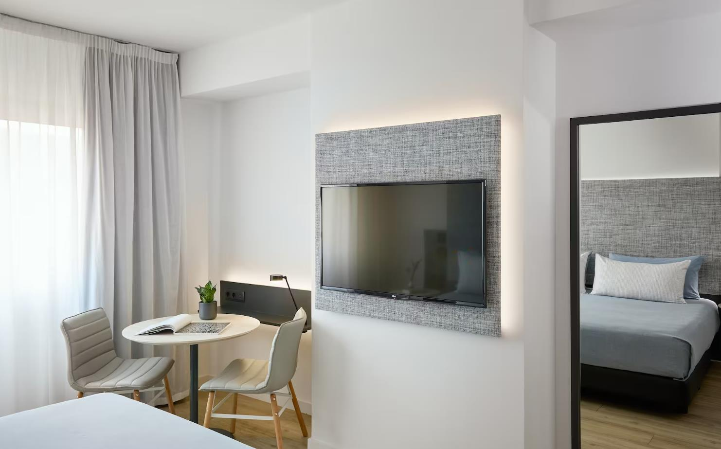 INNSiDE Barcelona Apolo