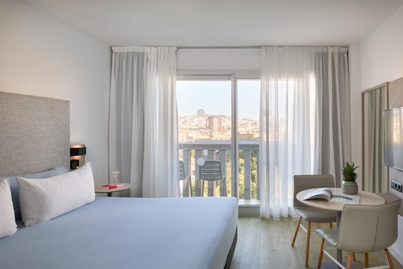 INNSiDE Barcelona Apolo 7