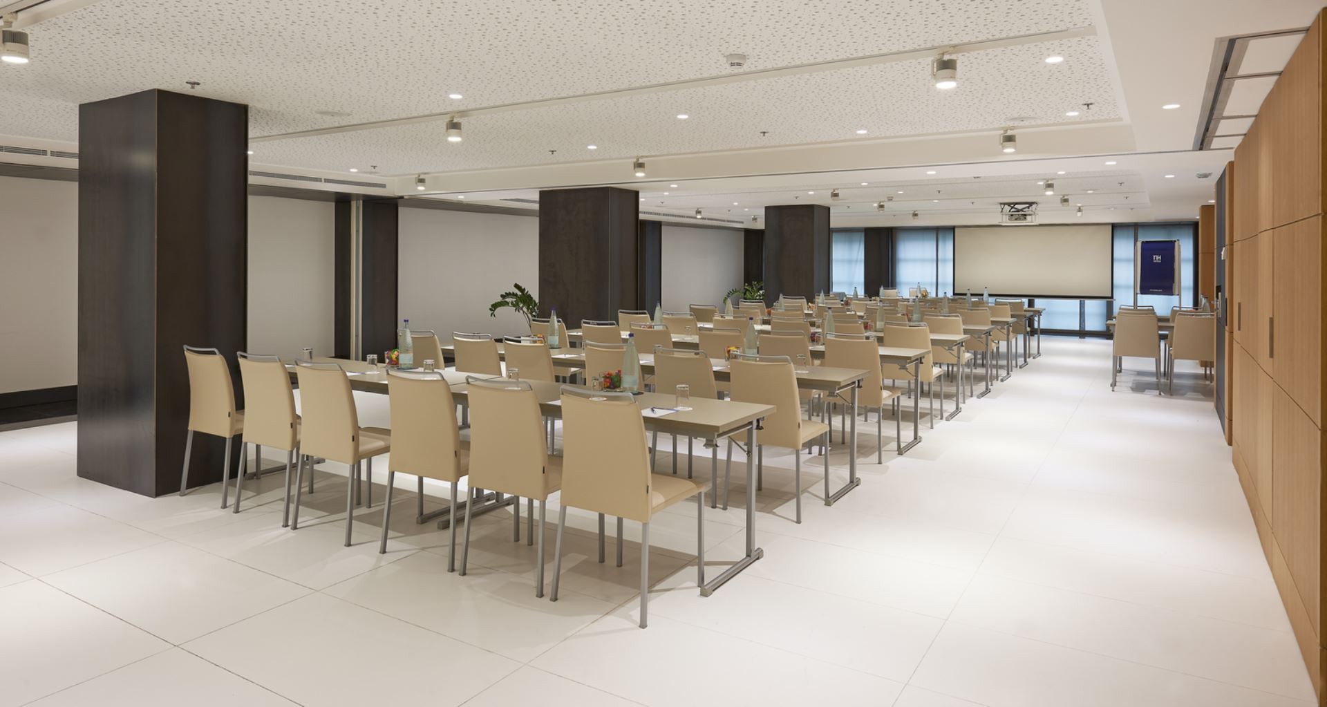 NH Collection Barcelona Gran Hotel Calderón 9