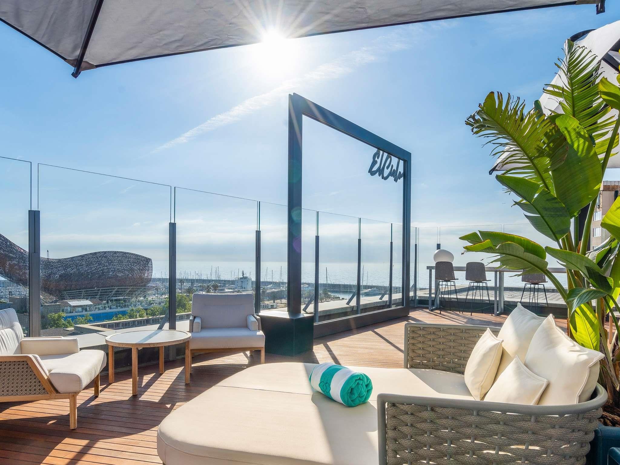 Sofitel Barcelona Skipper 20