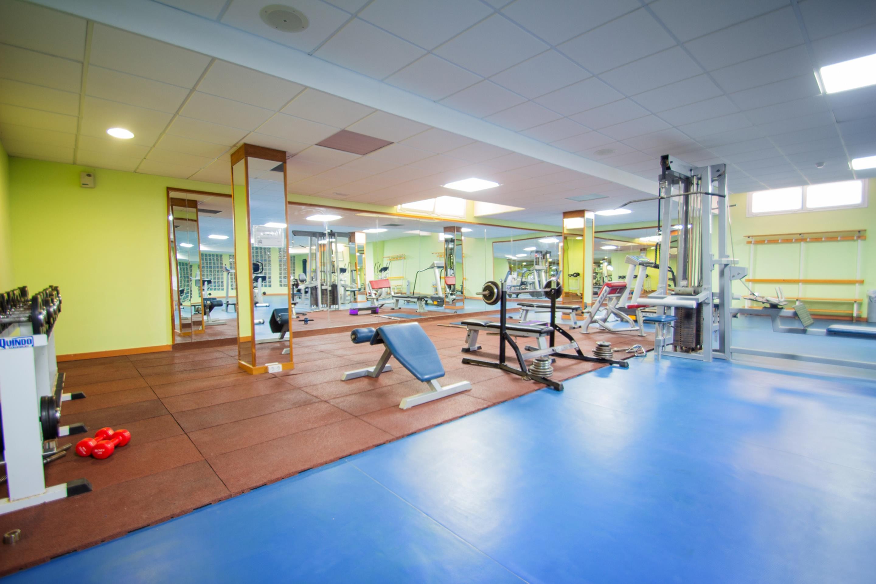 Servigroup Marina Mar 10