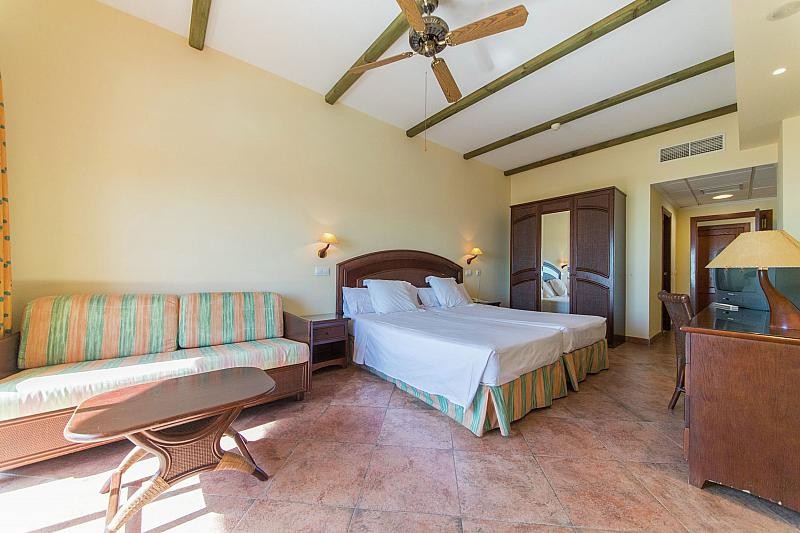 Colonial Mar – fotka 2