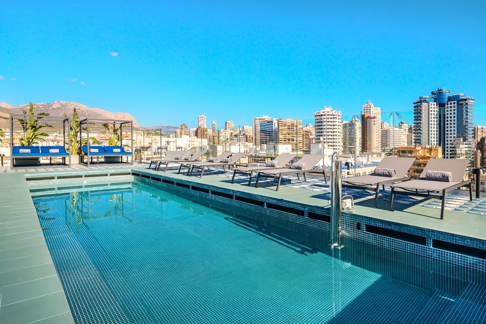 Barcelo Benidorm Beach 12