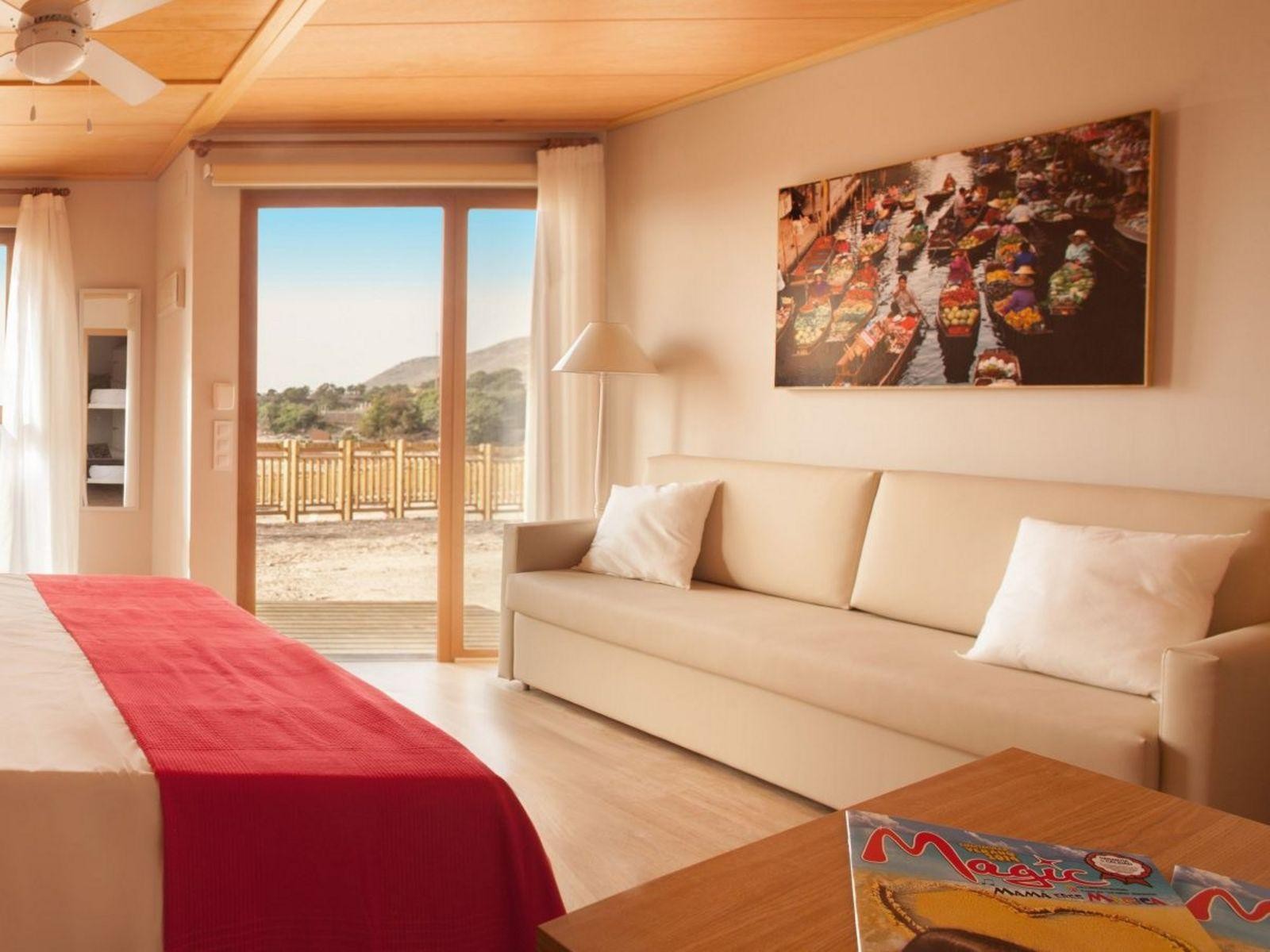 Magic Natura Animal WaterPark Polynesian Lodge Resort 5