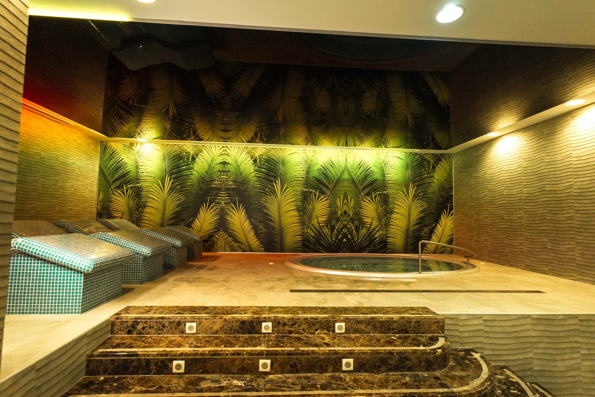 Magic Tropical Splash 34