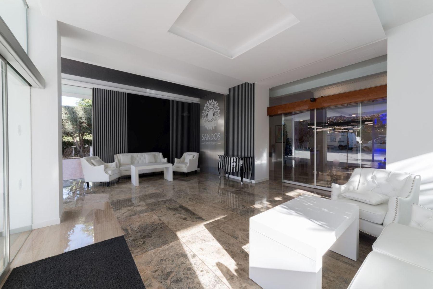Sandos Benidorm Suites 10