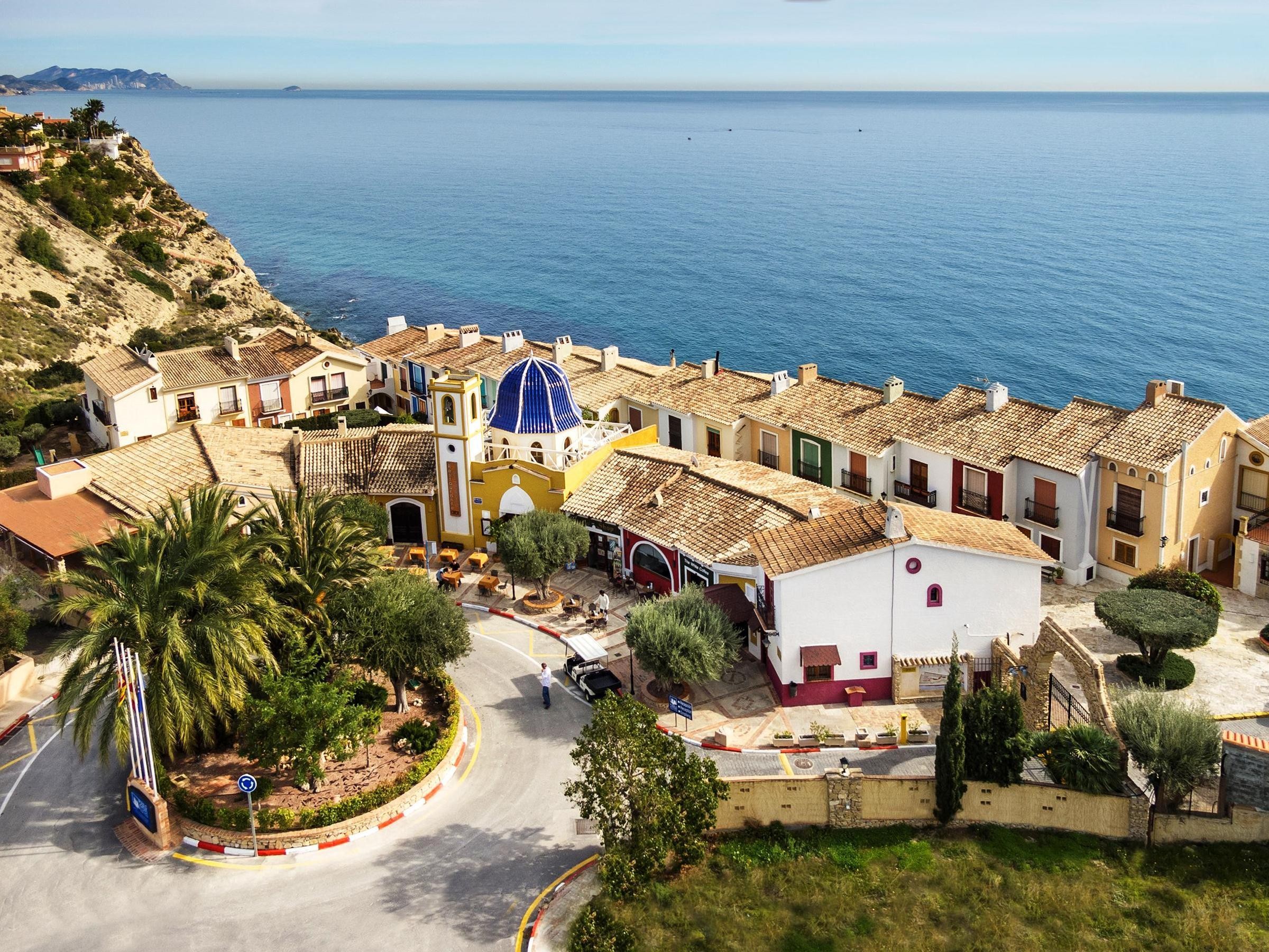 Occidental Pueblo Acantilado 7