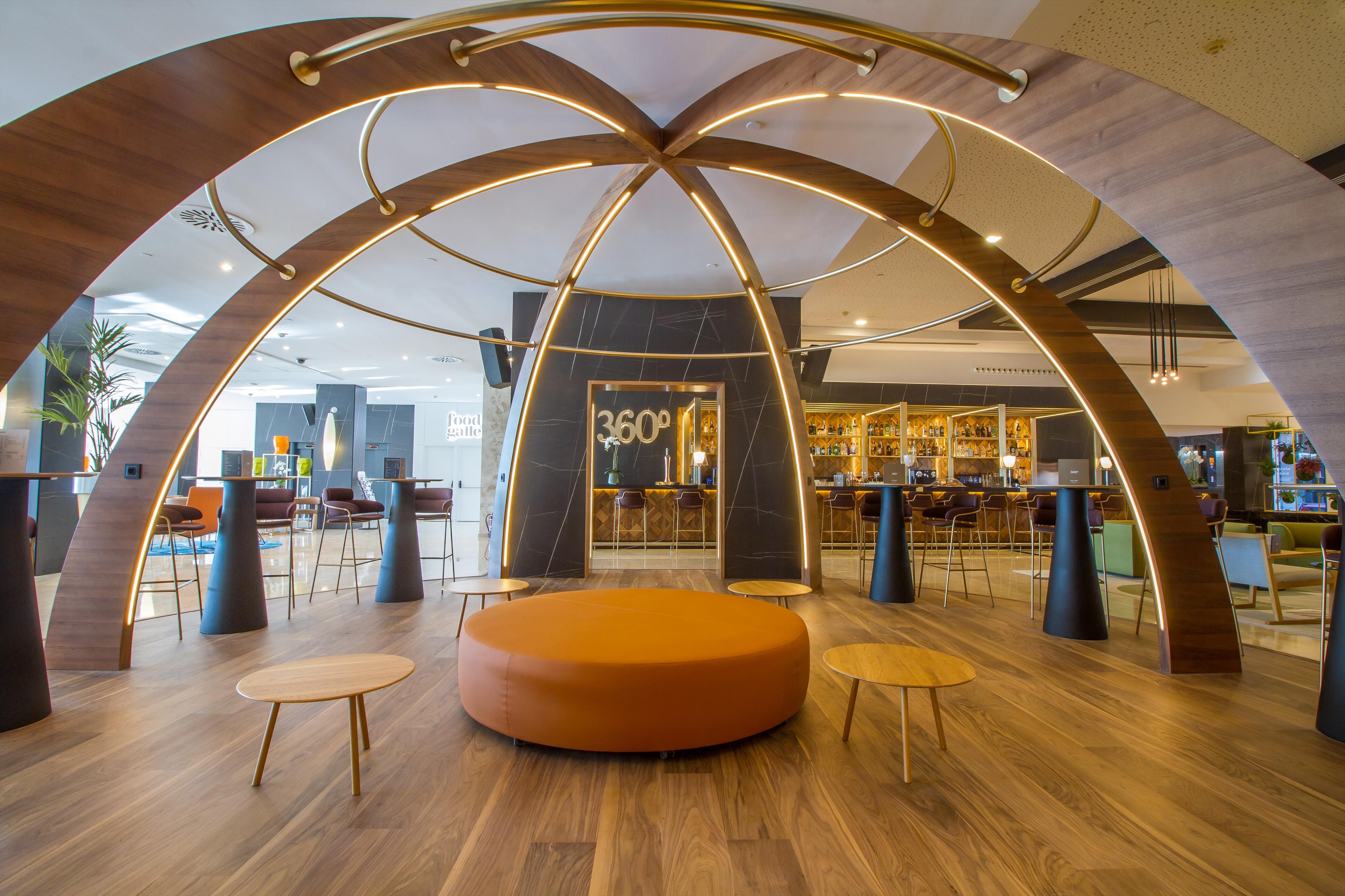 Solymar Gran Hotel The One 19