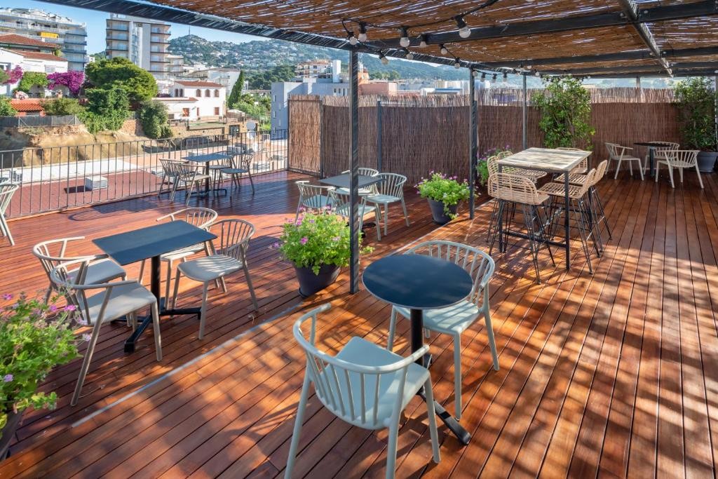 GHT Miratge Adults Only 13