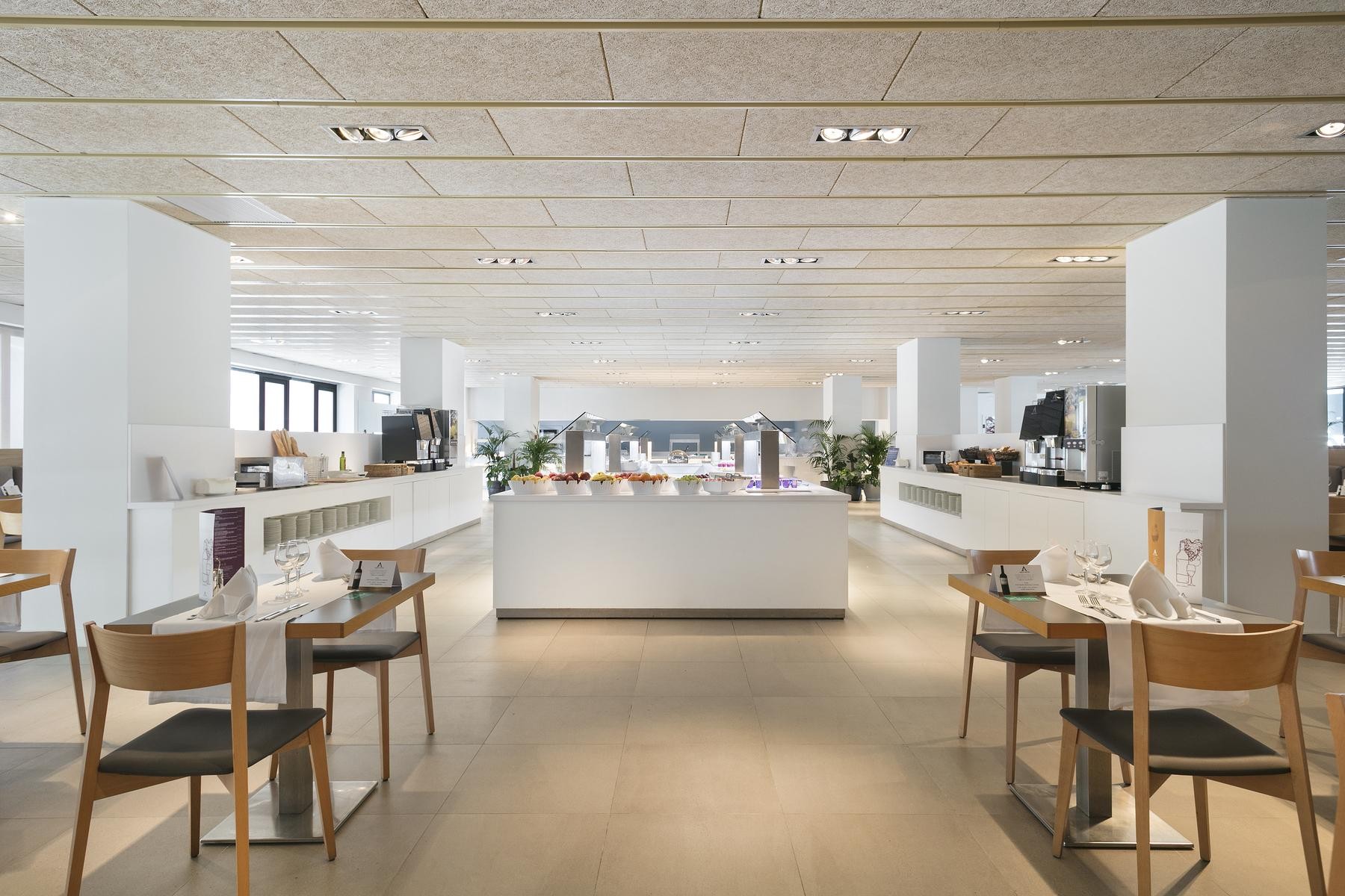 Aqua Hotel Silhouette & Spa - Adults Only 7