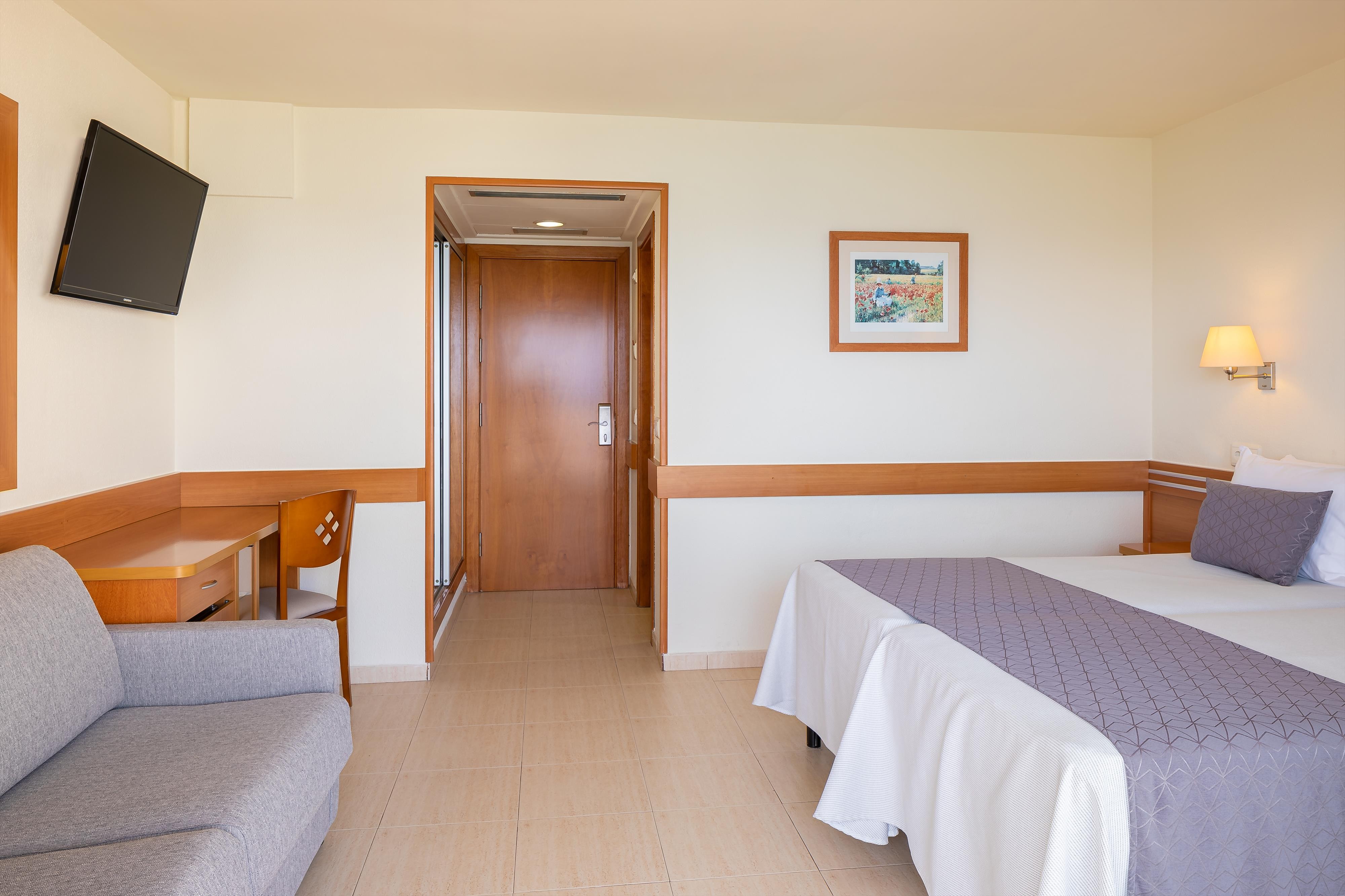 H TOP Pineda Palace 4