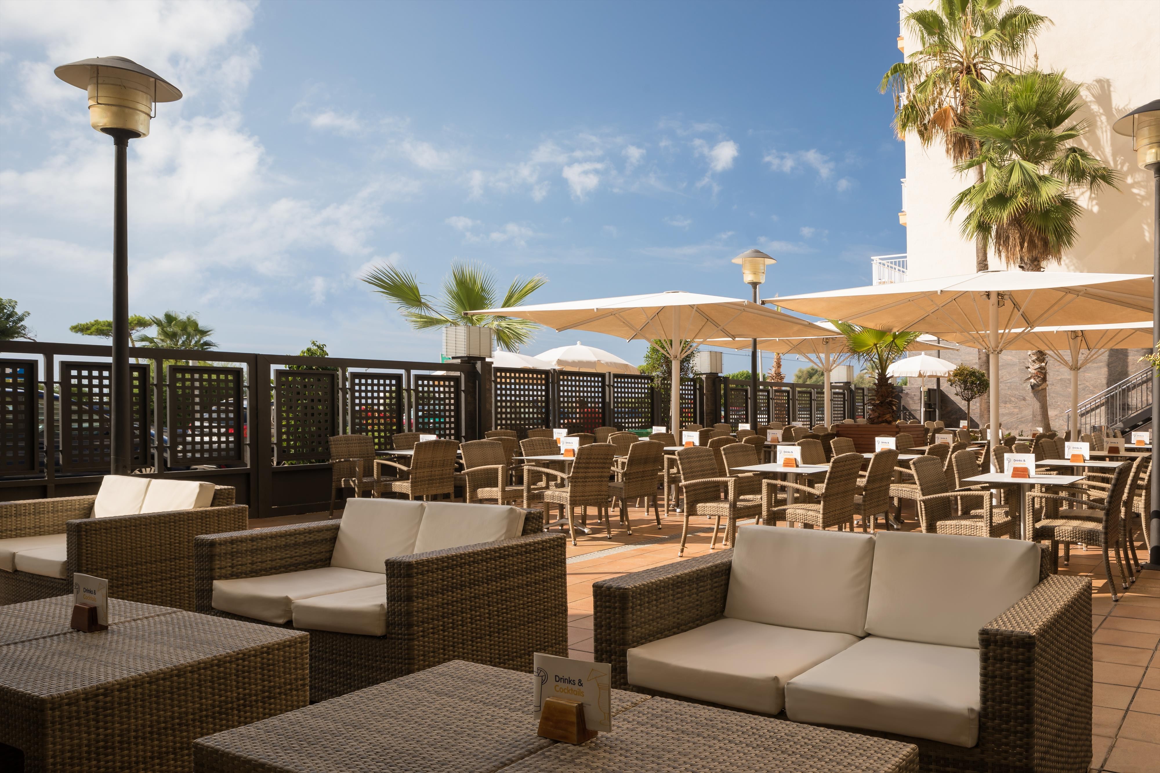 H TOP Pineda Palace 12