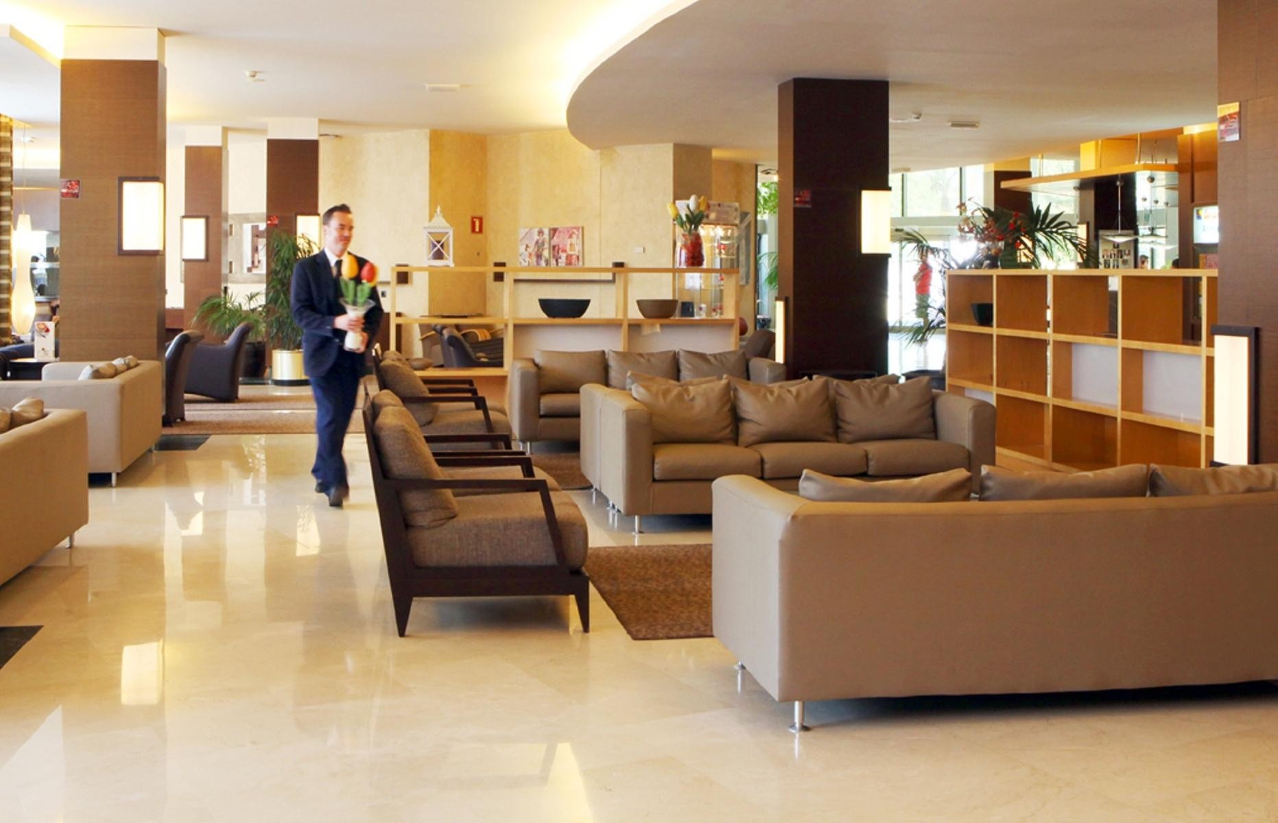 Golden Bahia de Tossa and Spa  11