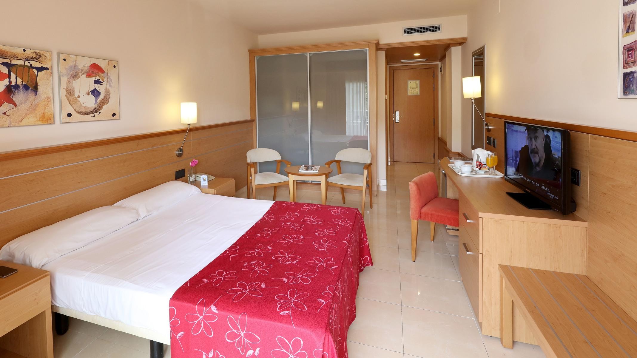 Golden Bahia de Tossa and Spa  6