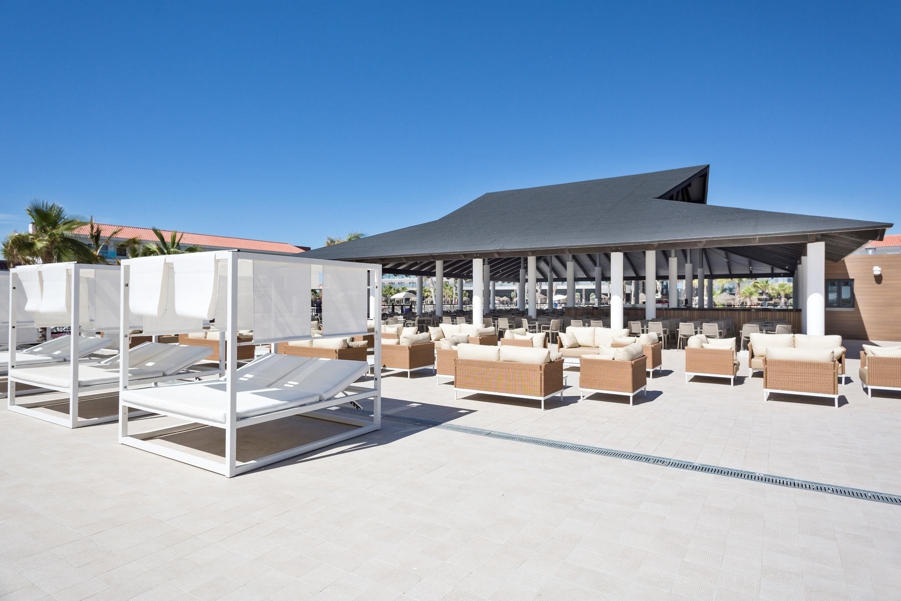 Best Costa Ballena 9