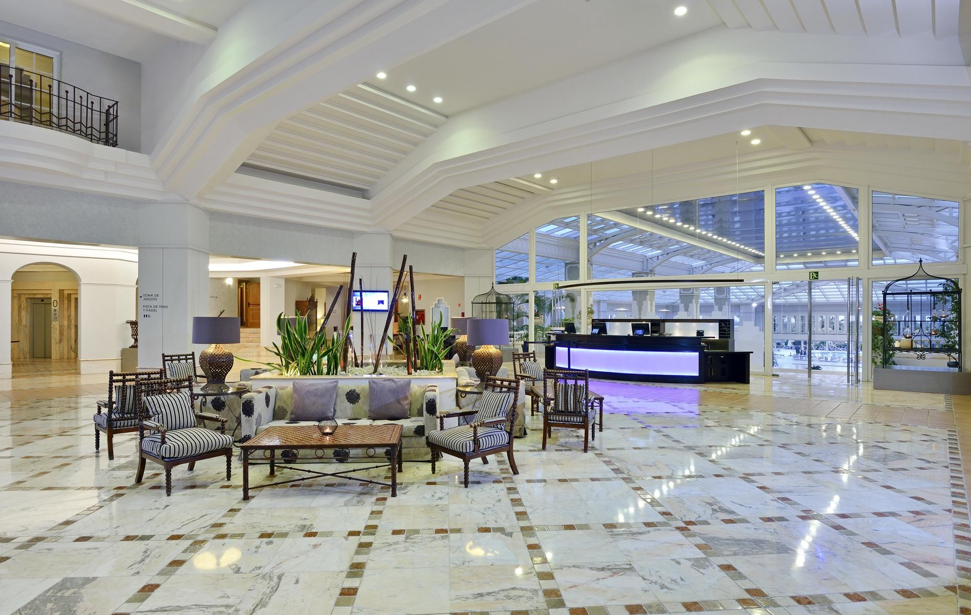 Meliá Isla Canela 12