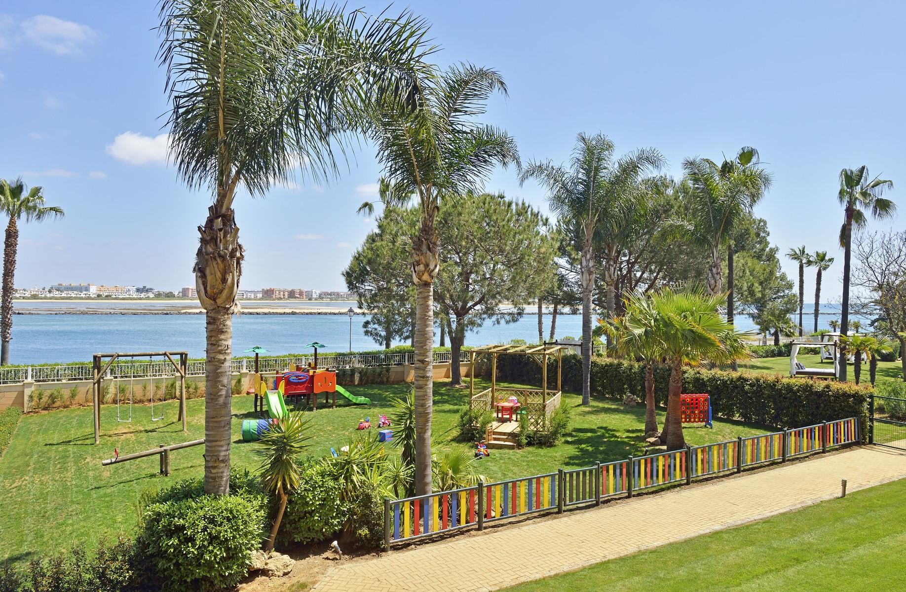 Meliá Isla Canela 8