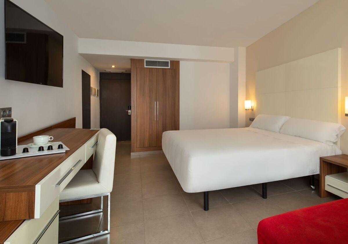 RH Boutique Porto Cristo 5