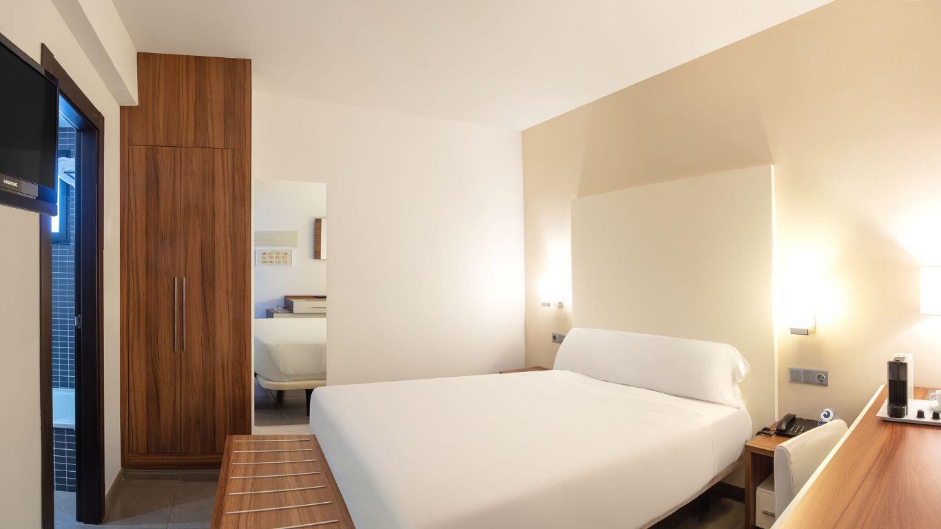 RH Boutique Porto Cristo 6