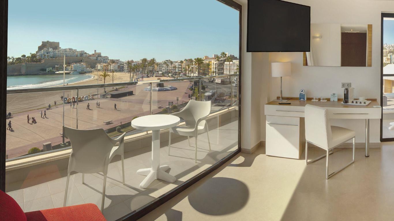 RH Boutique Porto Cristo 7