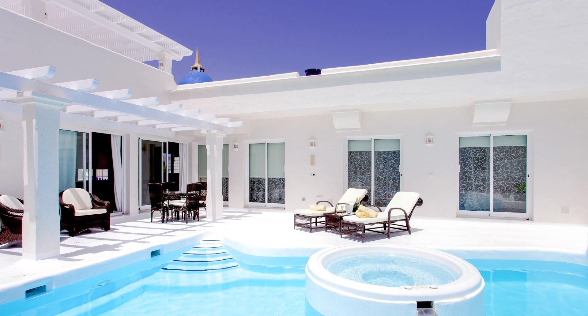 Bahiazul Villas and Club