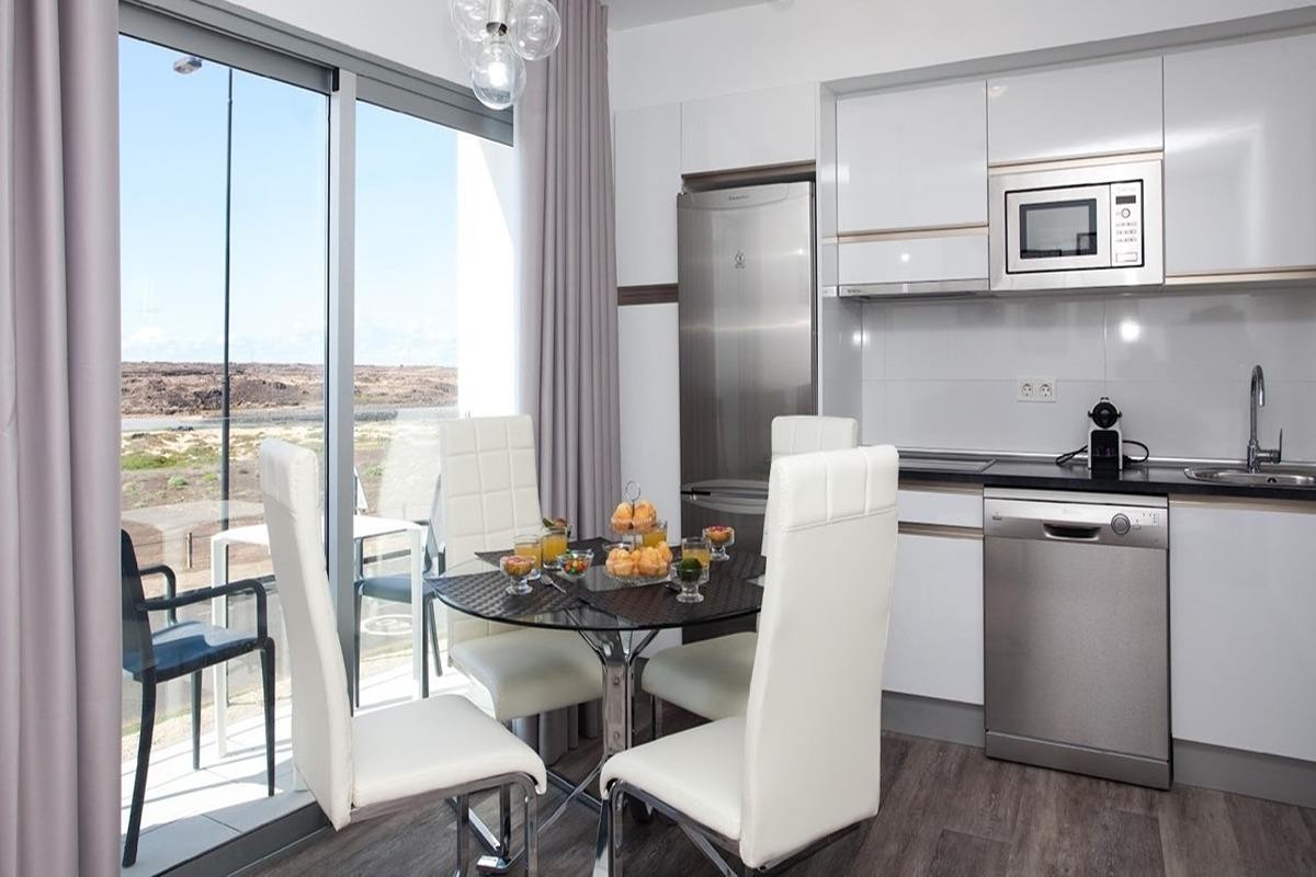 Bristol Sunset Beach 7