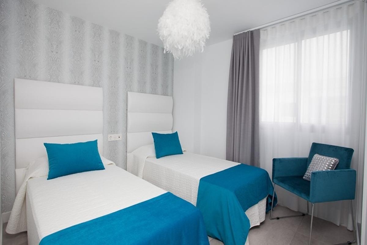 Bristol Sunset Beach 6