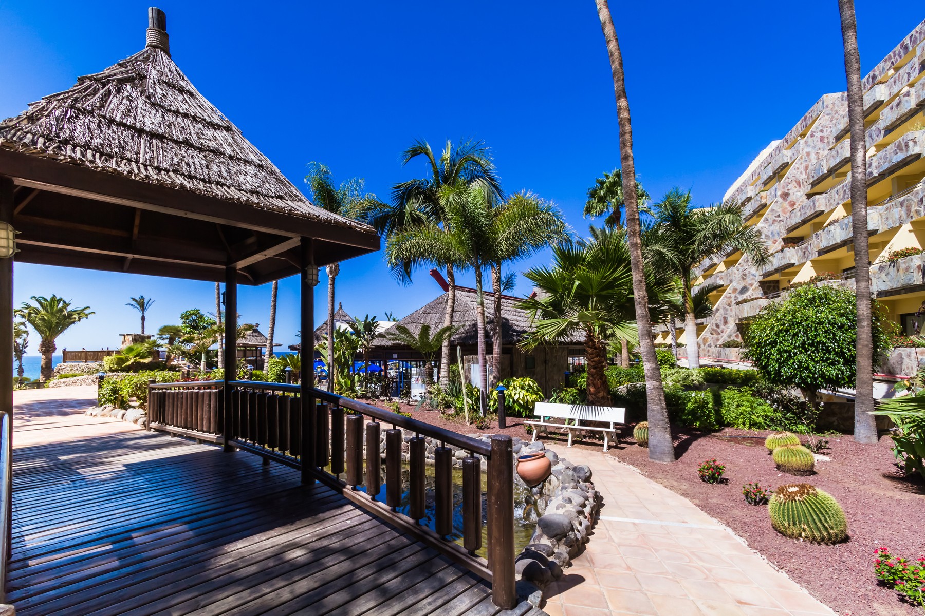 Bluebay Beach Club 7