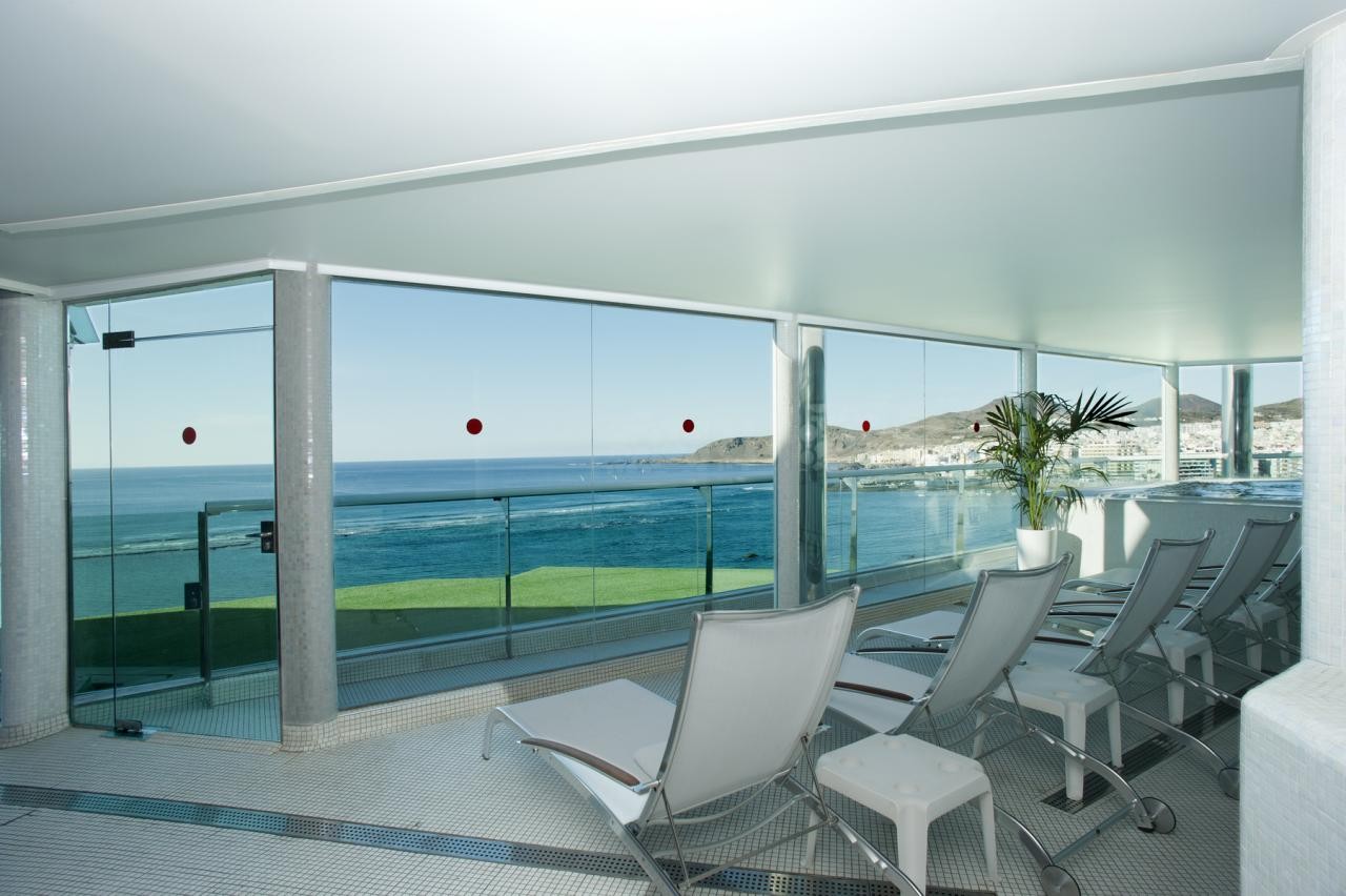 Bull Reina Isabel 12