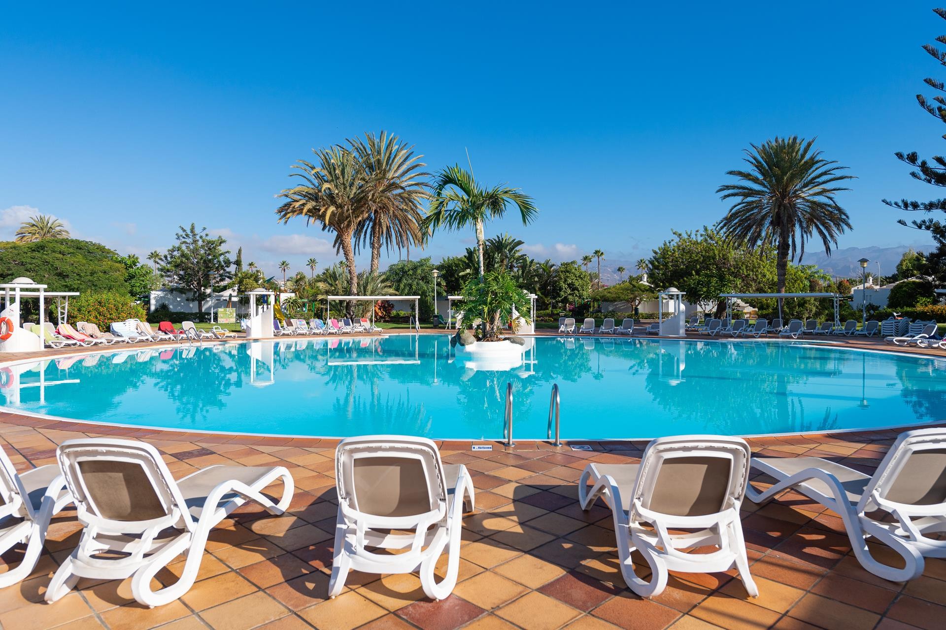 Cordial Sandy Golf Bungalows 2