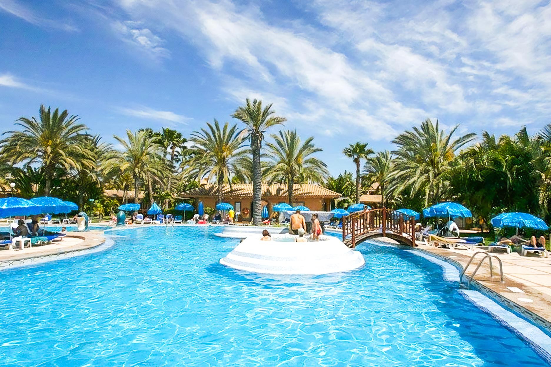 Suites & Villas by Dunas 10