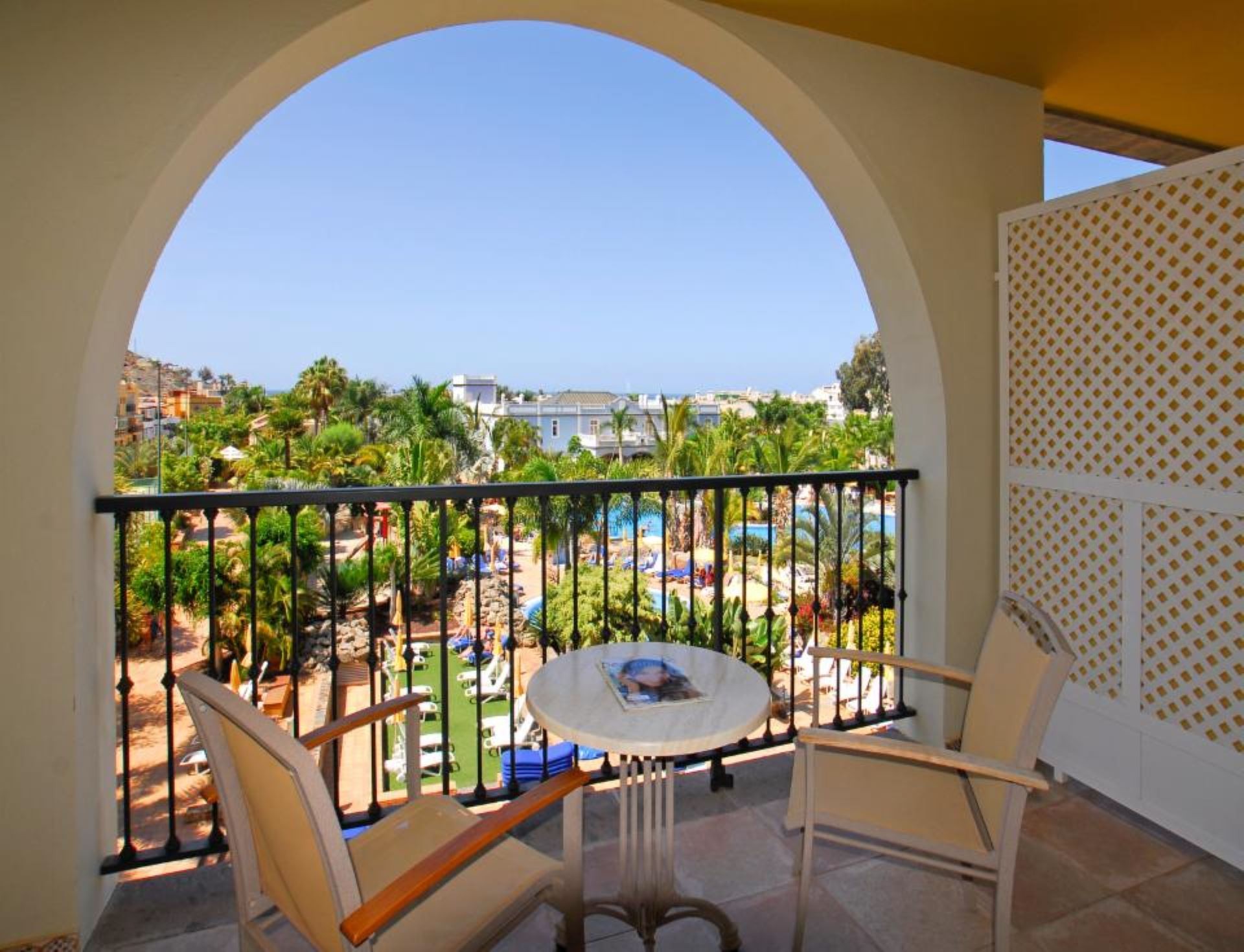 Cordial Mogan Playa 9