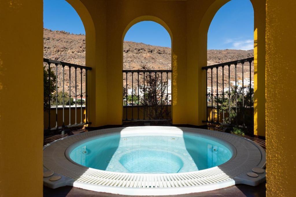 Cordial Mogan Playa 46