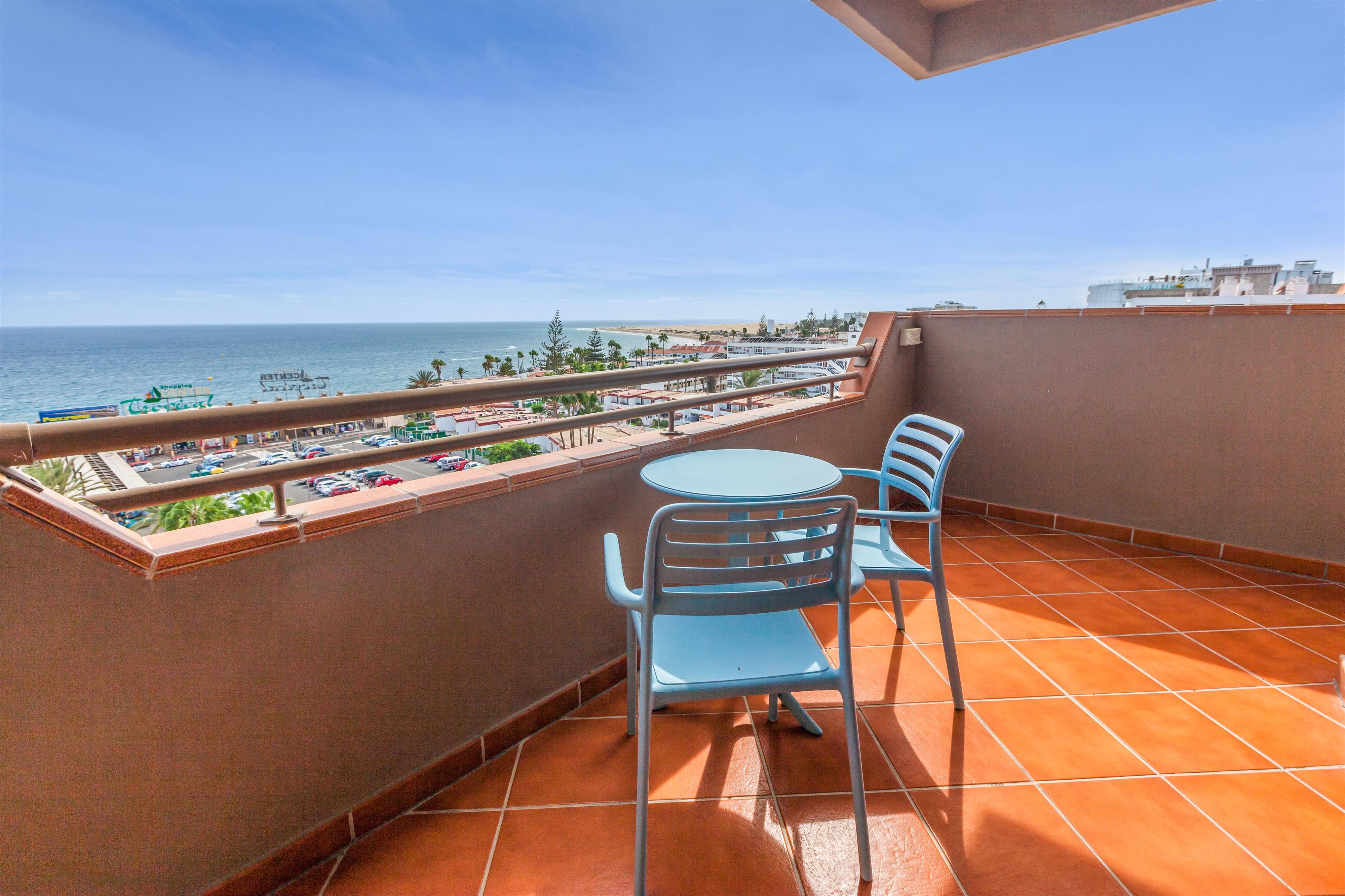 Abora Continental by Lopesan Hotels