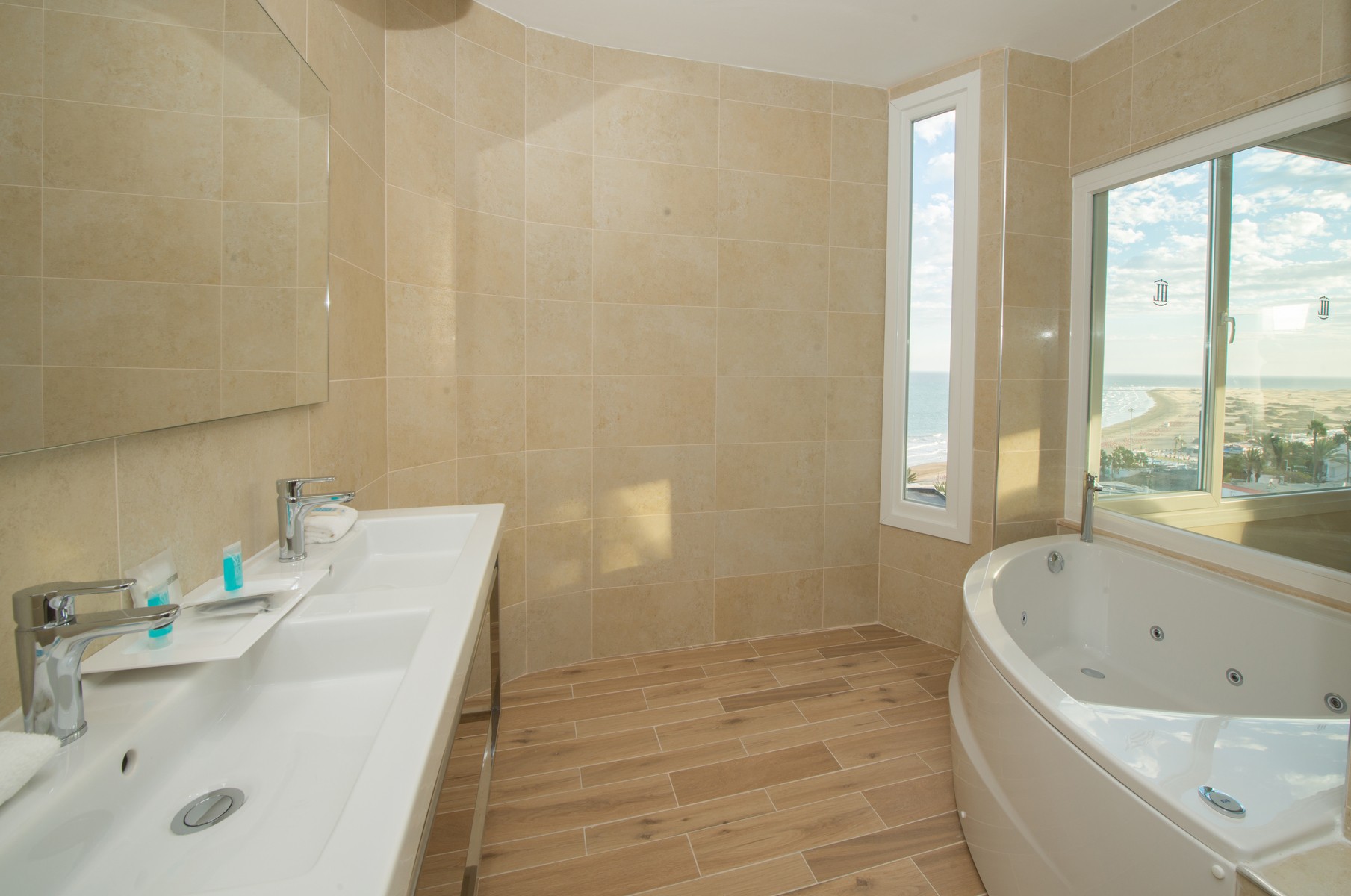 Suitehotel Playa del Inglés 9