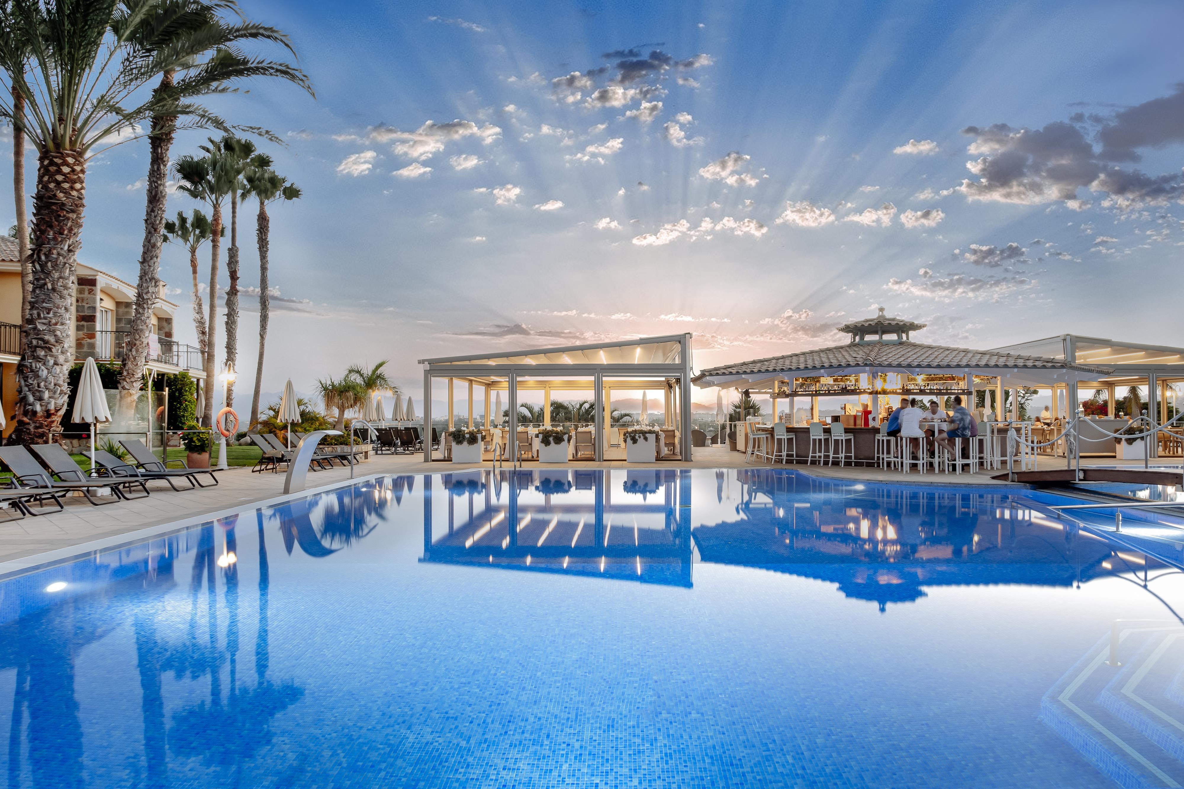 Bull Vital Suites & SPA