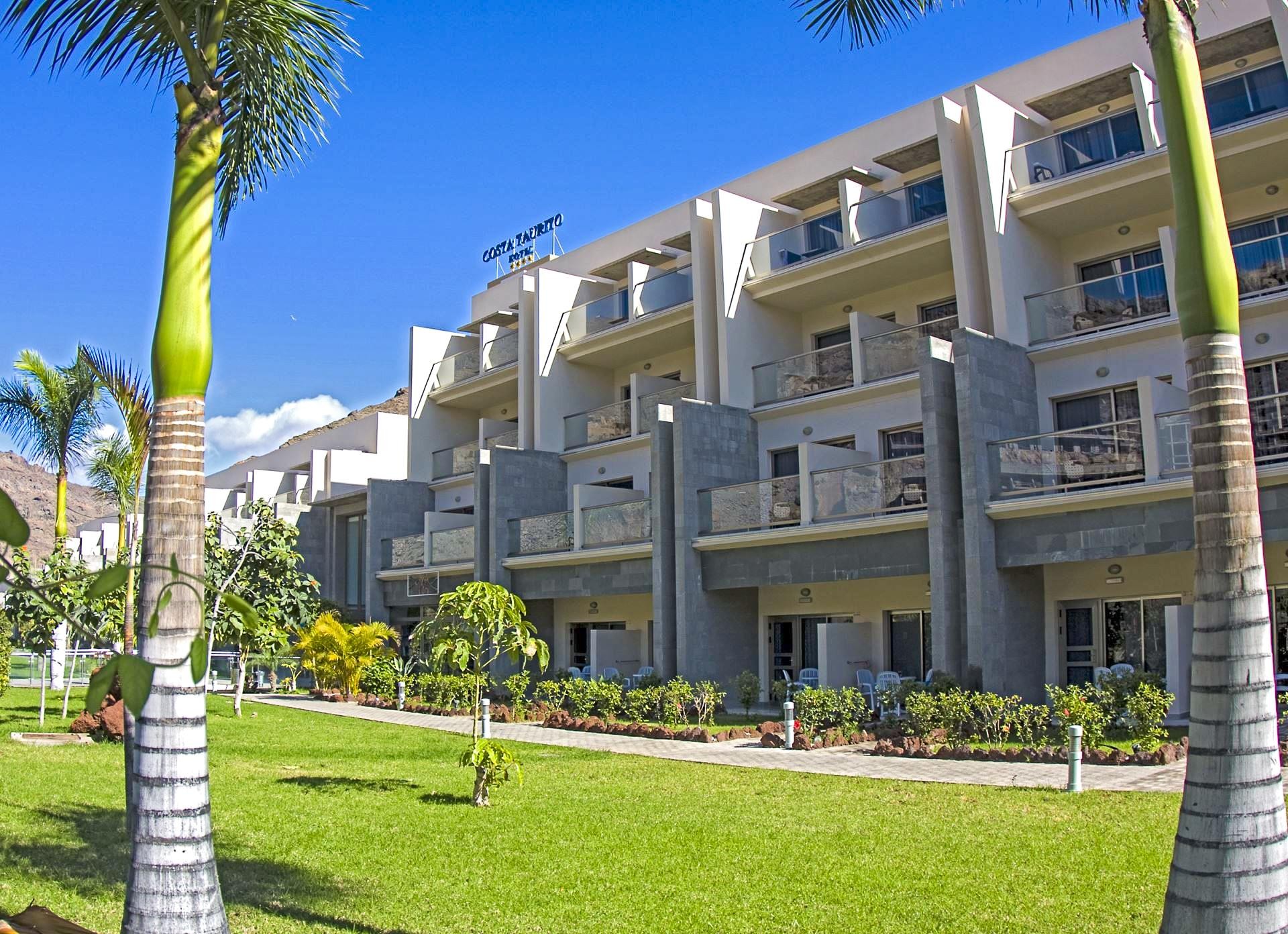 LIVVO Costa Taurito 16