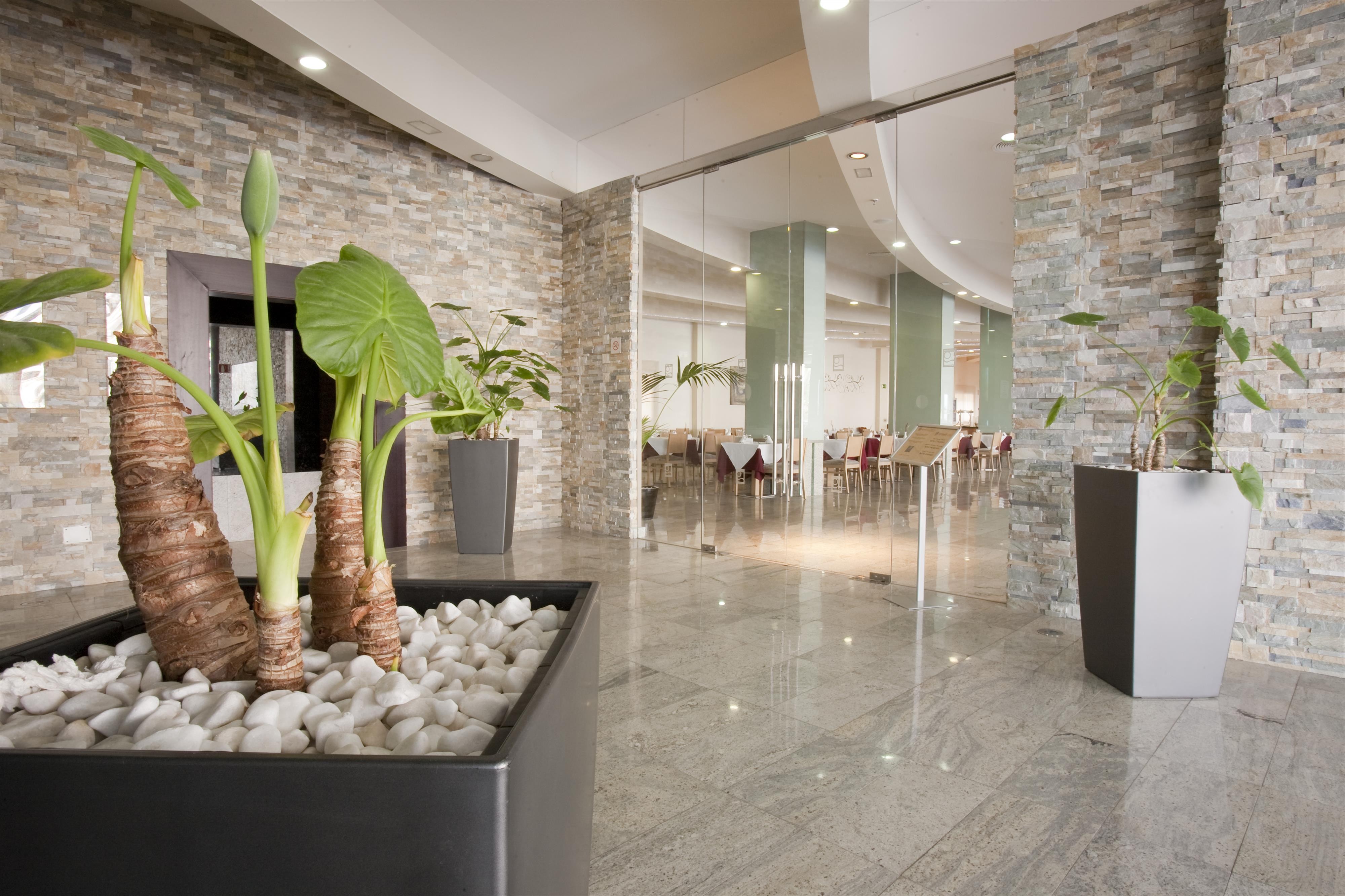 LIVVO Valle Taurito 8