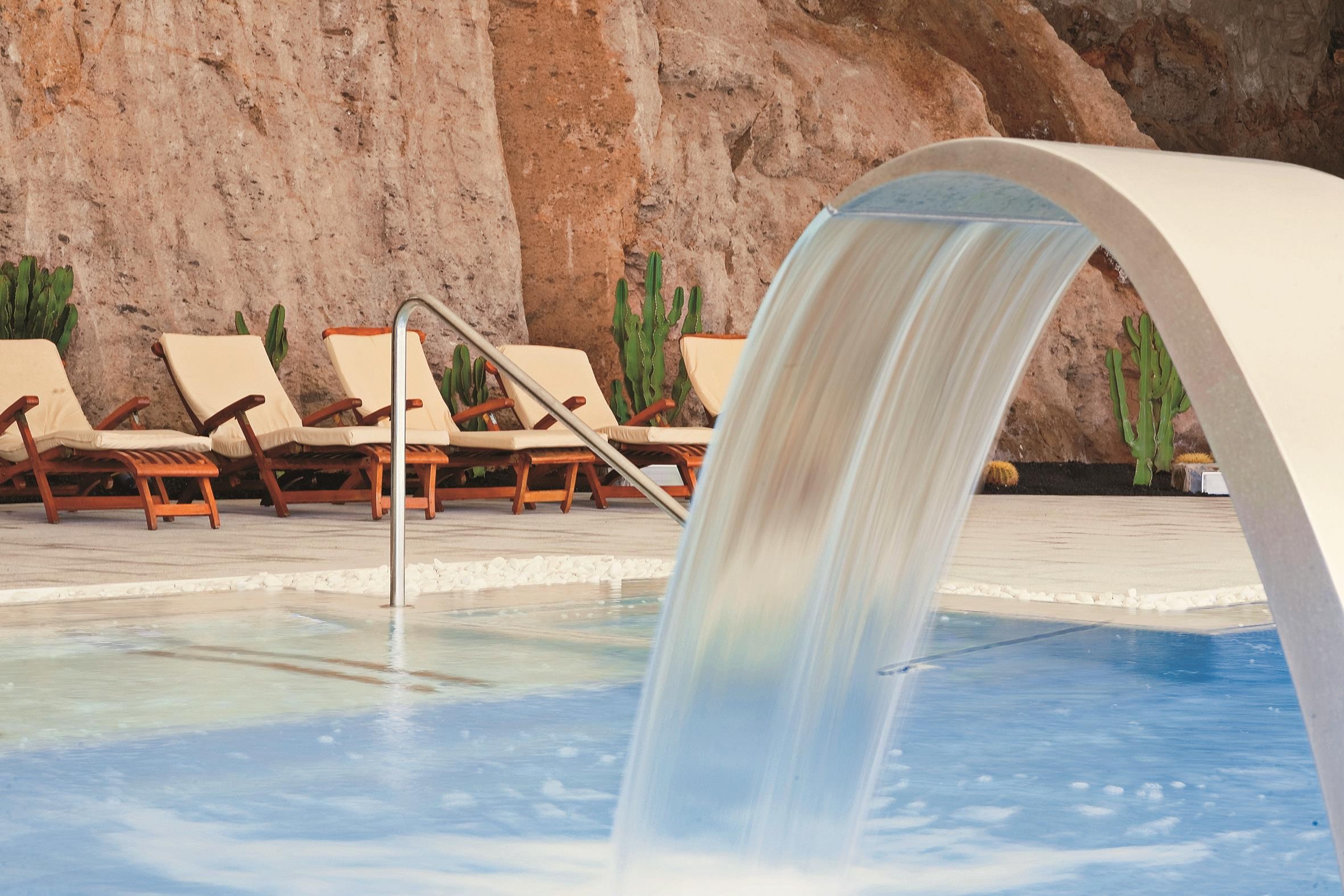 LIVVO Valle Taurito 24