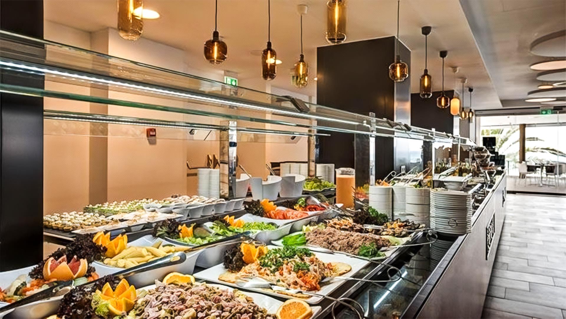 Don Gregory by Dunas