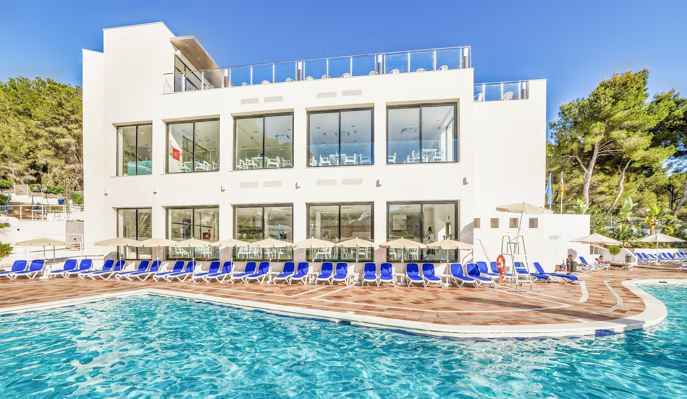 Globales Montemar 14