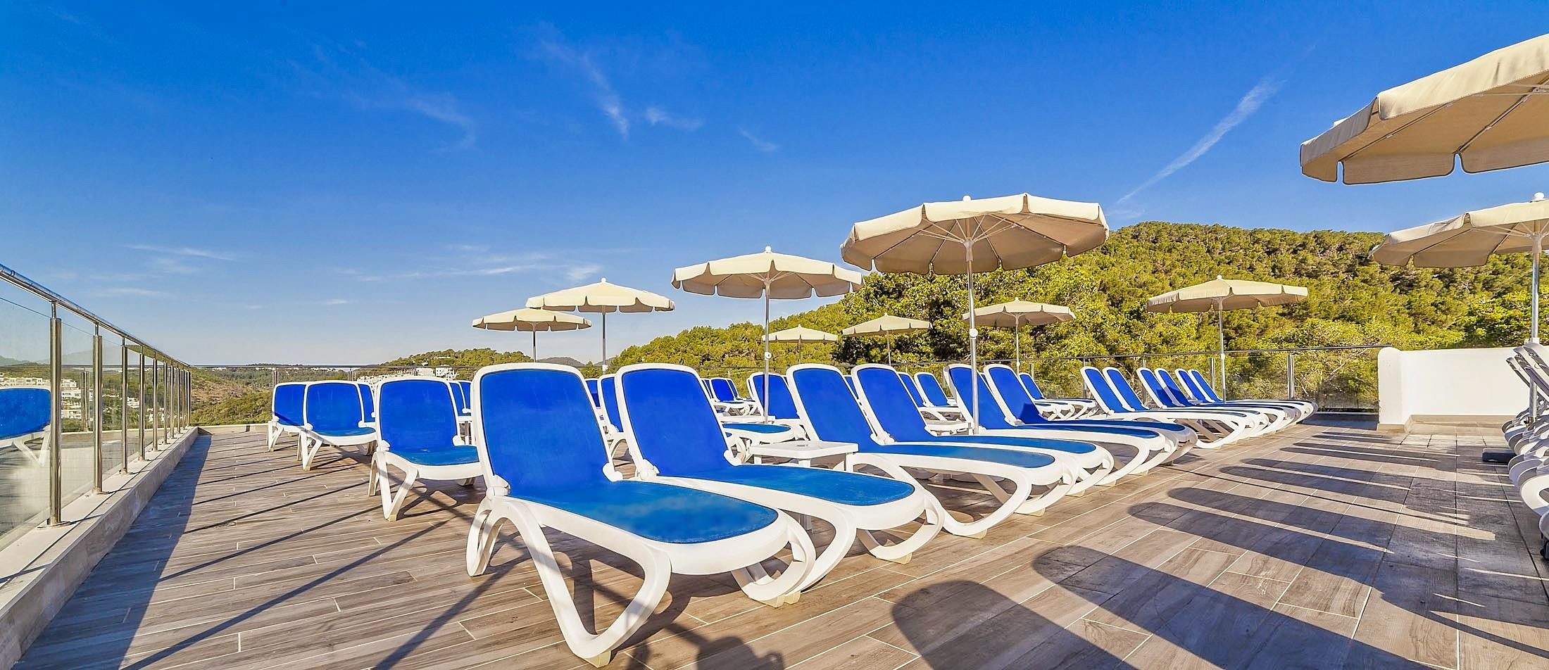 Globales Montemar 18