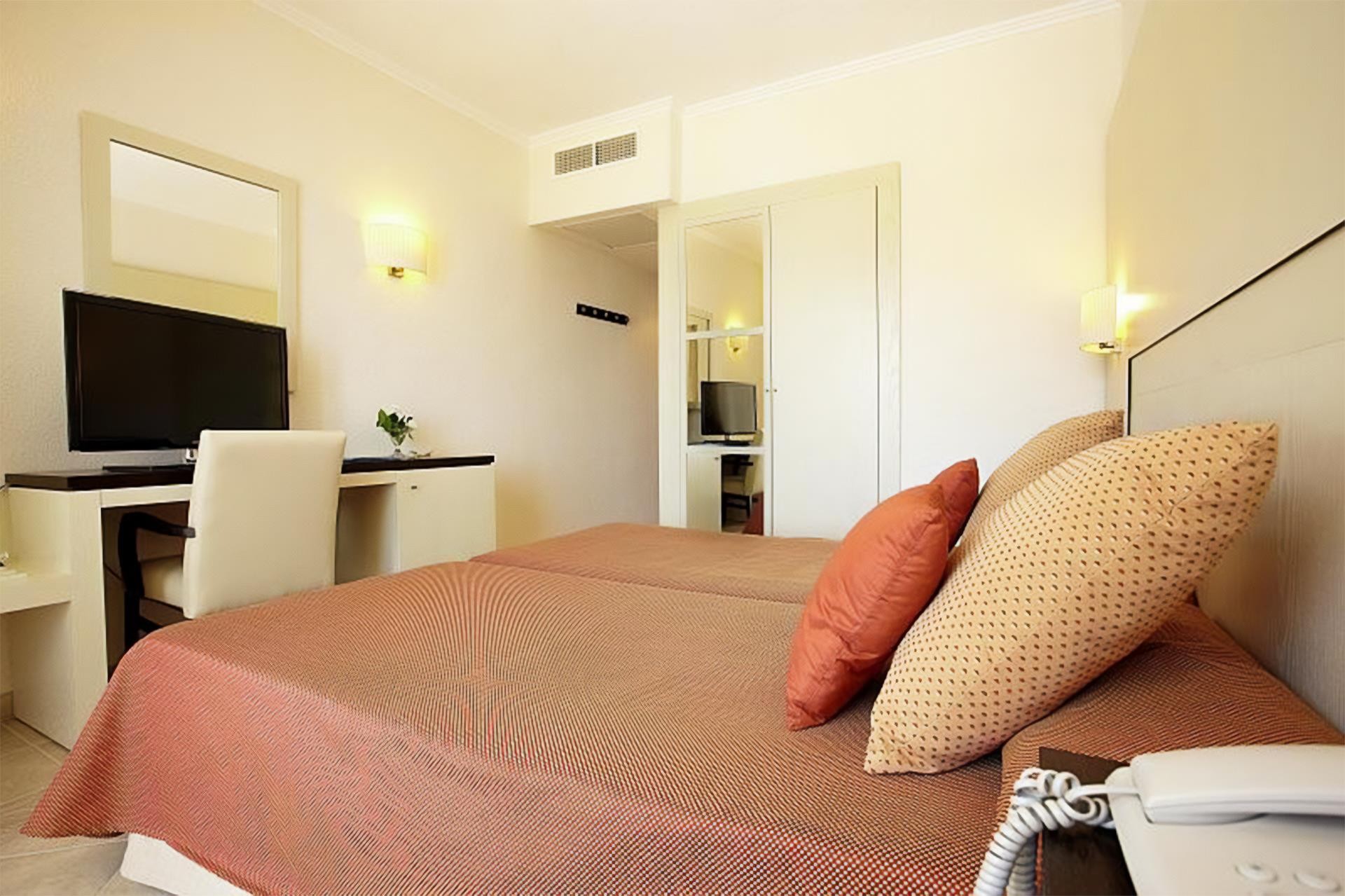 Grupotel Imperio Playa