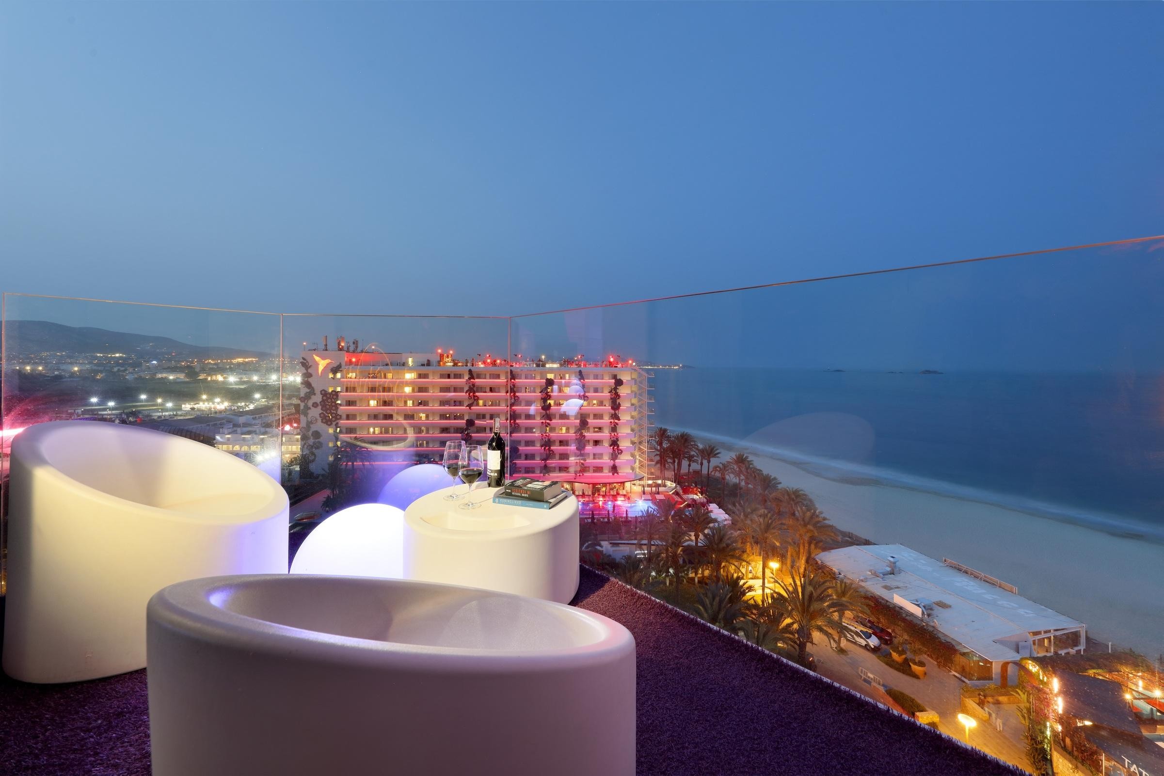 Hard Rock Hotel Ibiza 13